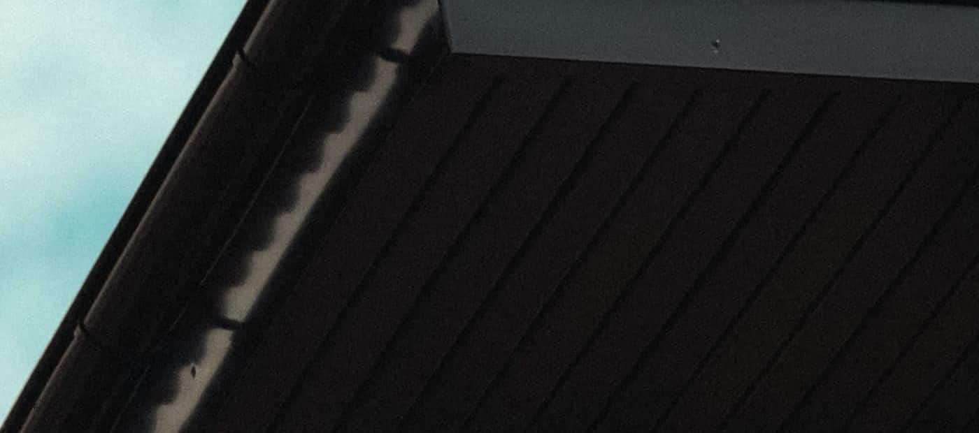 Seamless gutter installation on a Denton, TX home